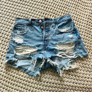 Levi Jean Shorts